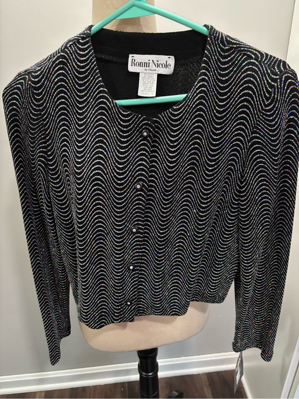 Ronnie Nicole Colorful Shimmer Black Wave-Pattern Button Front Women’s Top NWT